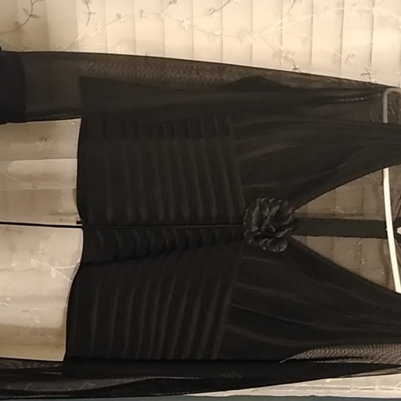 Blouse - Picture 3 of 4